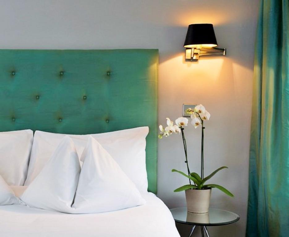 The Oriental - Guest House Brighton Room photo